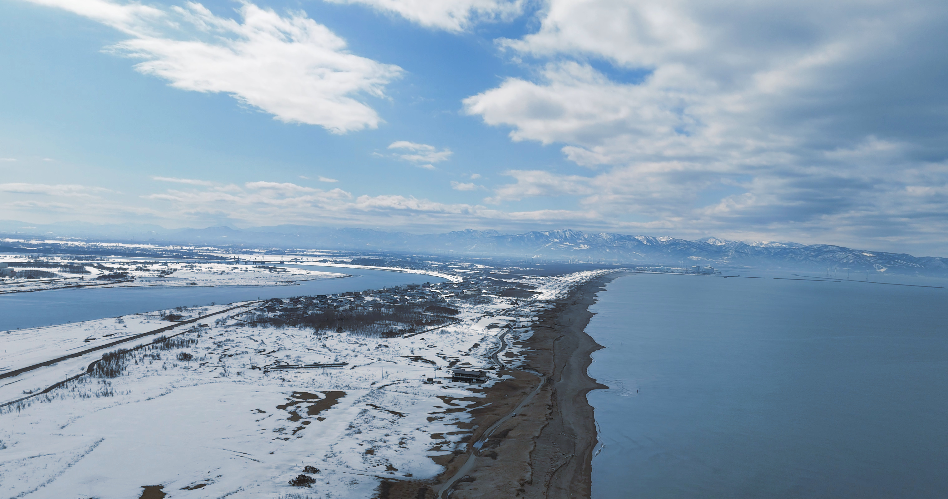 石狩市での創業時のドローン空撮の様子